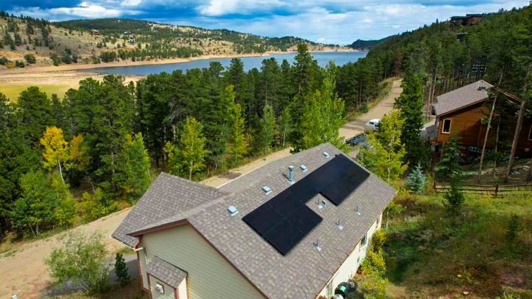 Rooftop solar panels on a Colorado home with PPA financing